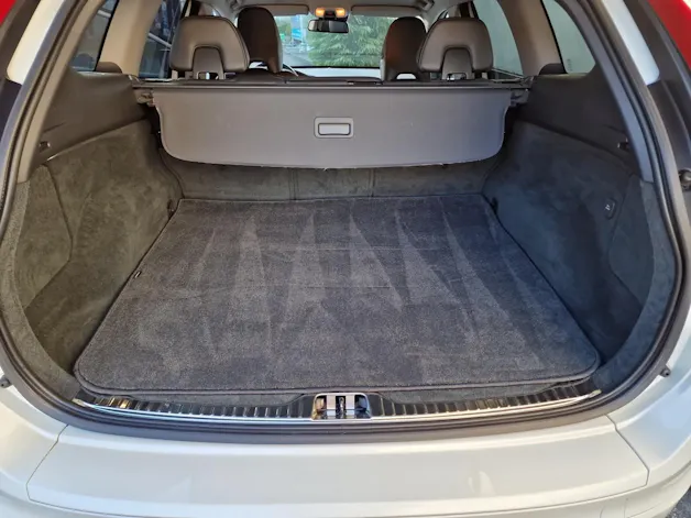 VOLVO XC60 2.4 D4 Summum AWD