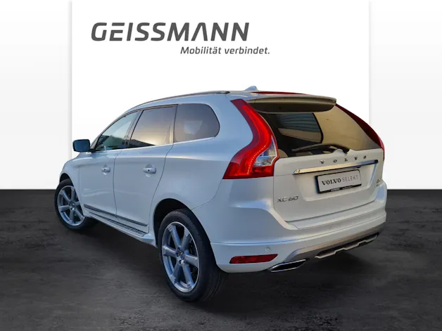 VOLVO XC60 2.4 D4 Summum AWD