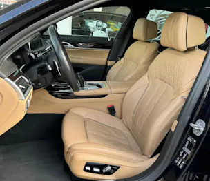 BMW 750i xDrive Steptronic M Sport