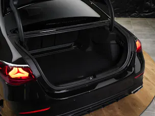 MERCEDES-BENZ E 220 d AMG Line 9G-Tronic "21" Felgen*Werksgarantie*Panorama*Lenkradheizung*