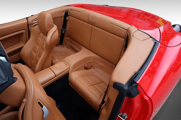 FERRARI California 4.3 V8