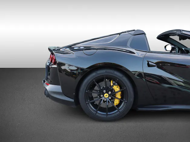 FERRARI 812 GTS