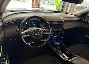 HYUNDAI Tucson 1.6 TGDI 48V Amplia DCT 4WD