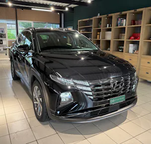 HYUNDAI Tucson 1.6 TGDI 48V Amplia DCT 4WD