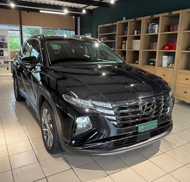HYUNDAI Tucson 1.6 TGDI 48V Amplia DCT 4WD