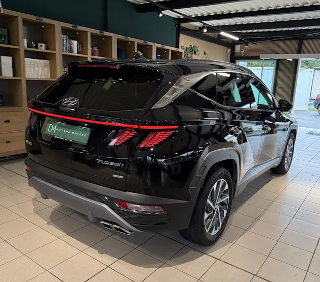HYUNDAI Tucson 1.6 TGDI 48V Amplia DCT 4WD