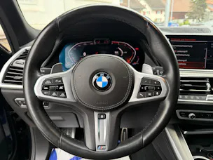 BMW X5 30d xDrive M-SPORT * 7 SITZER * 22 ZOLL ALUFELGEN *