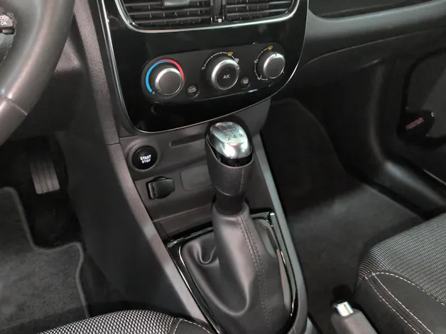 RENAULT Clio 0.9 Long Life