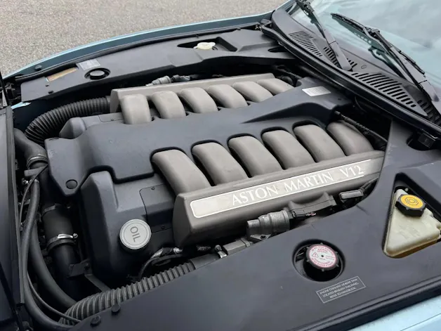 ASTON MARTIN DB7 Vantage