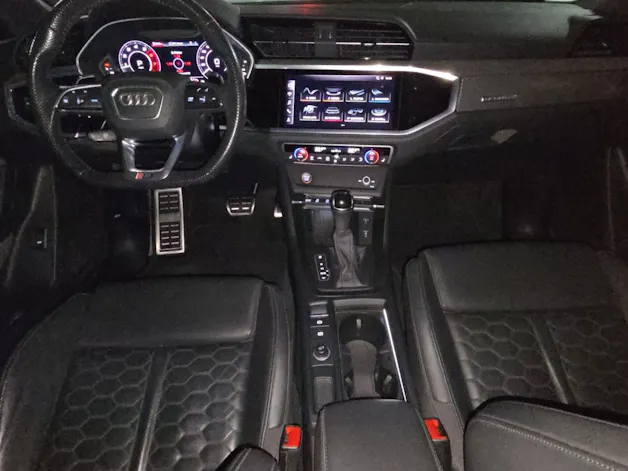 AUDI RS Q3 Sportback quattro S tronic