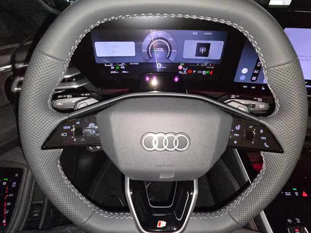 AUDI A6 Avant e-hybrid quattro 220 kW S tronic