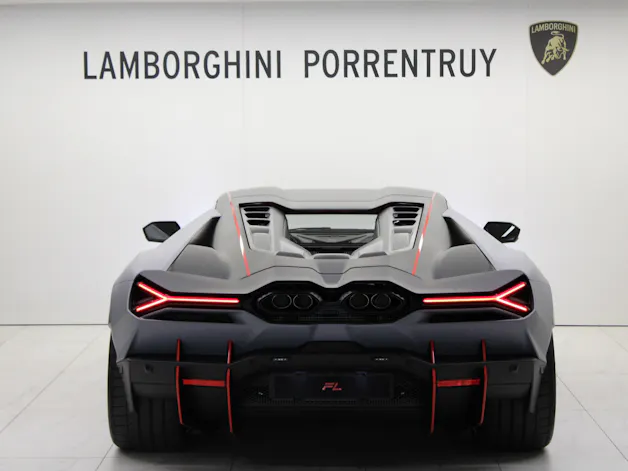 Lamborghini Revuelto HPEV