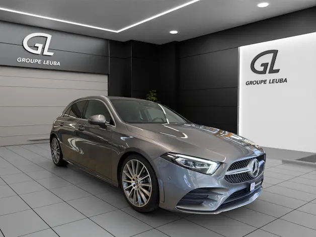 MERCEDES-BENZ A 250 AMG Line