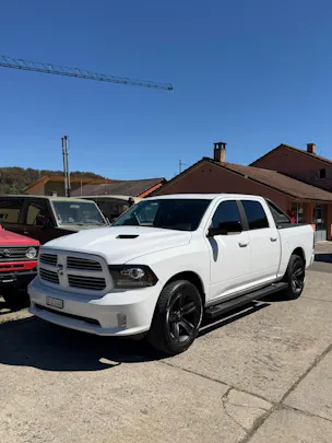 DODGE Ram
