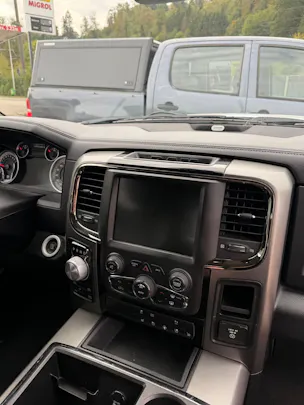 DODGE Ram