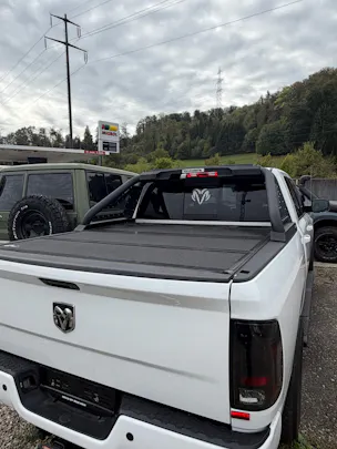 DODGE Ram