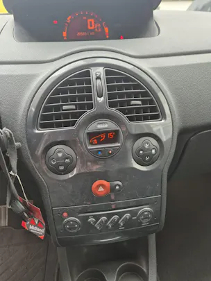 RENAULT Modus 1.2 16V T Dynamique