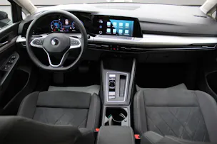 VW Golf 2.0 TDI Life DSG 4Motion