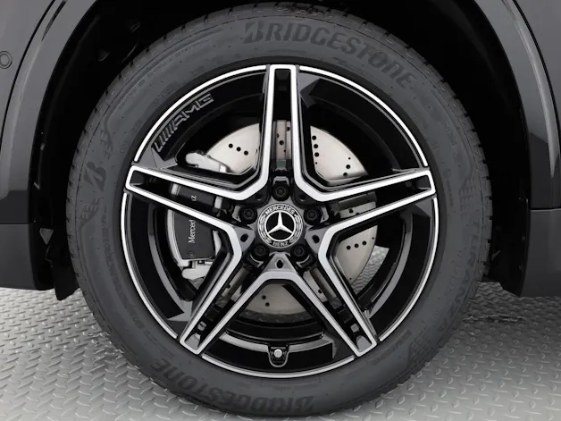 MERCEDES-BENZ GLA 250 4Matic 8G-DCT
