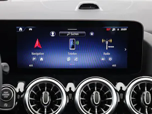 MERCEDES-BENZ GLA 250 4Matic 8G-DCT
