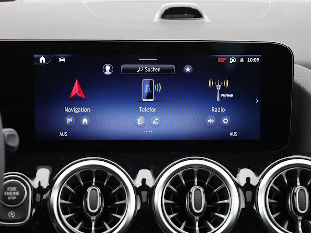 MERCEDES-BENZ GLA 250 4Matic 8G-DCT