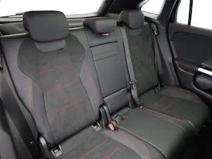 MERCEDES-BENZ GLA 250 4Matic 8G-DCT