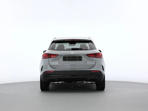 MERCEDES-BENZ GLA 220d 4Matic 8G-DCT