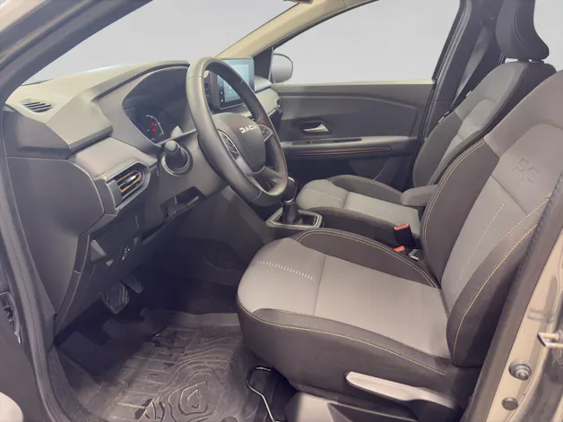 DACIA Jogger HEV 140 Extreme