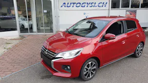 Mitsubishi Space Star 1.2 CVT Diamond KMU Helvetia