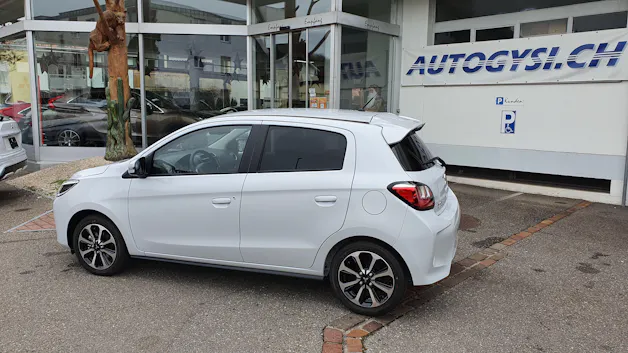 Mitsubishi Space Star 1.2 CVT Diamond KMU Helvetia