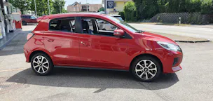 Mitsubishi Space Star 1.2 CVT Diamond KMU Helvetia