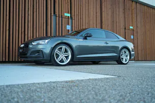 AUDI A5 COUPÉ 40 TFSI S-LINE SPORT BLACK S-TRONIC l 190 PS