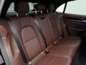 PORSCHE Macan 4