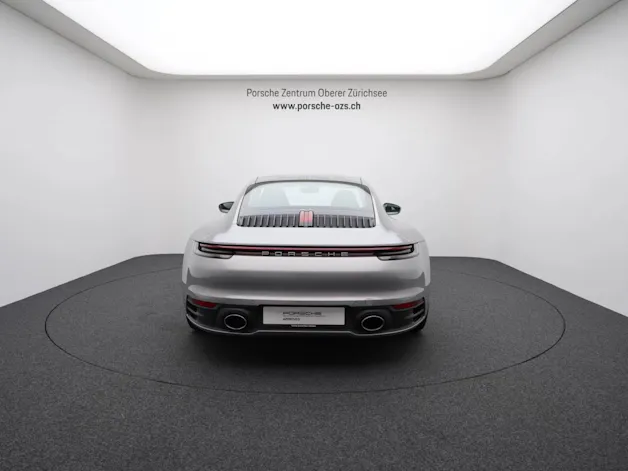 PORSCHE 911 Carrera