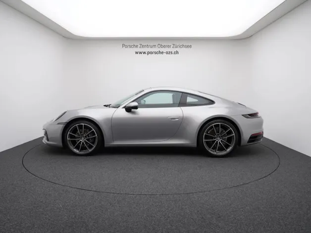 PORSCHE 911 Carrera