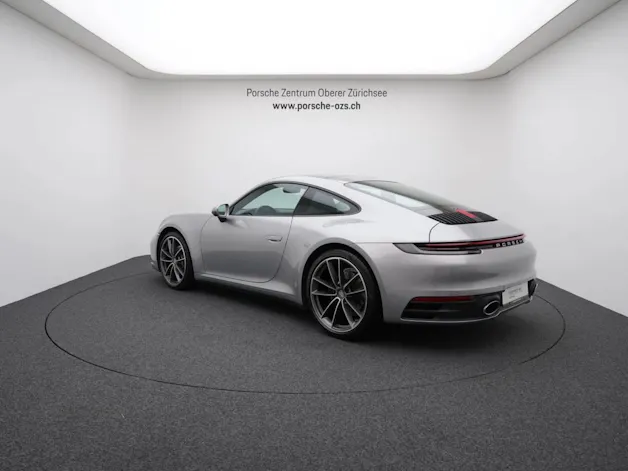PORSCHE 911 Carrera