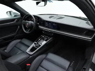 PORSCHE 911 Carrera