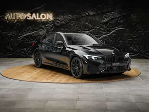 BMW 320i xDrive Steptronic M Sport Pro *ALL BLACK*Facelift*Werksgarantie*20" Felgen*Harman/Kardon*