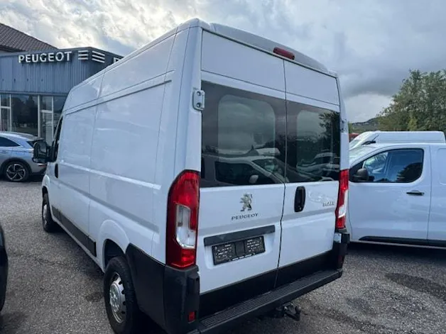 PEUGEOT Boxer 2.2 HDI 335 Premium L2H2