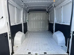 PEUGEOT Boxer 2.2 HDI 335 Premium L2H2