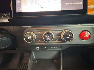 RENAULT Twingo E-Tech 27kWh Techno