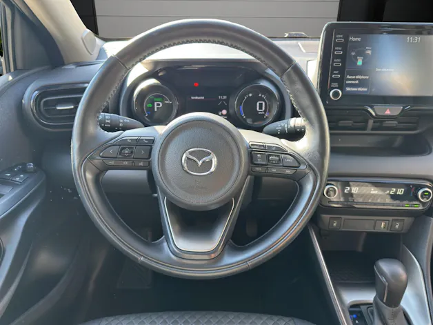 MAZDA 2 Hybrid Centre-Line