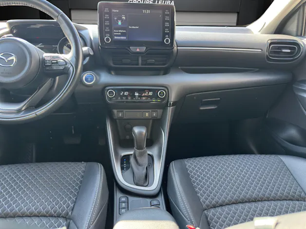 MAZDA 2 Hybrid Centre-Line
