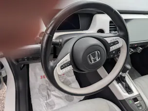 HONDA Jazz 1.5i-MMD Executive E-CVT