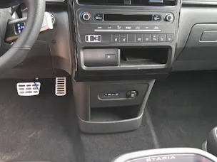 HYUNDAI Staria Premium 84 kWh Vertex SUN, MY27