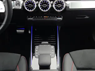 MERCEDES-BENZ GLB 250 4Matic AMG Line 8G-Tronic