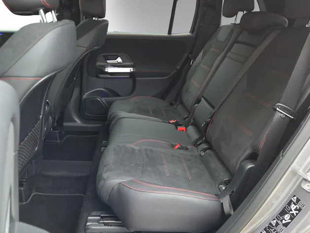 MERCEDES-BENZ GLB 250 4Matic AMG Line 8G-Tronic