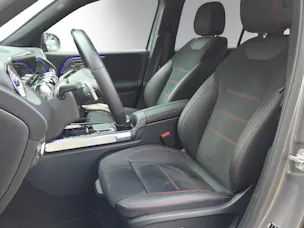 MERCEDES-BENZ GLB 250 4Matic AMG Line 8G-Tronic