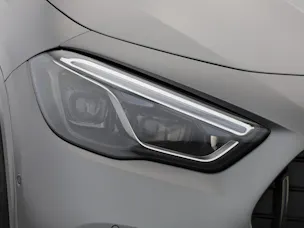 MERCEDES-BENZ GLA AMG 35 4Matic 8G-DCT