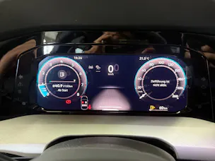 VW Golf 1.5 TSI Basis